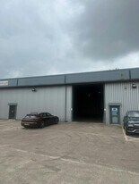 2 Roundwood Dr, St Helens MSY - Warehouse
