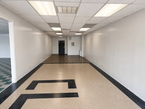 12303-12335 Wetmore Rd, San Antonio, TX for lease Interior Photo- Image 2 of 2