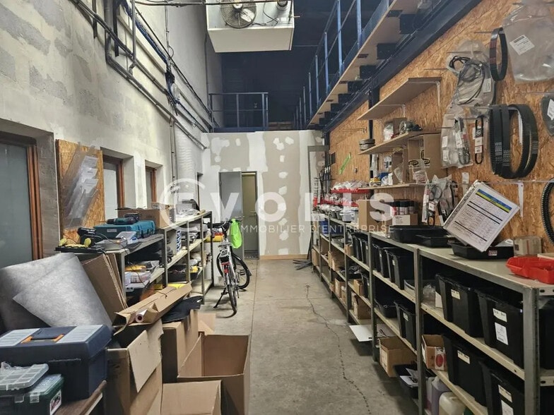 16-32 Rue Du Buisson Aux Fraises, Massy for lease - Building Photo - Image 2 of 12