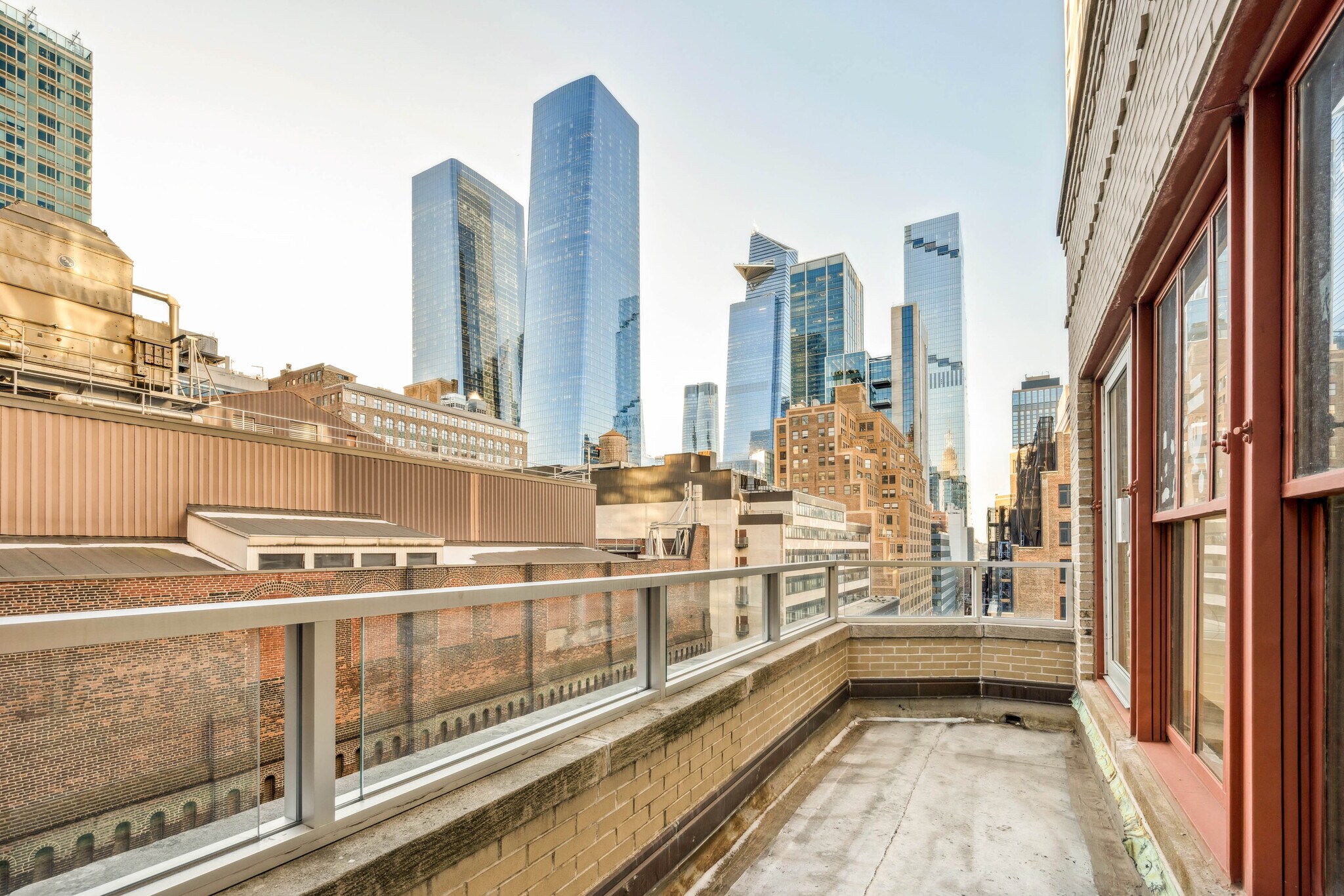 315 W 35th St, New York, NY for lease Building Photo- Image 1 of 7