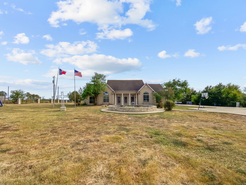 3787 E US Highway 290, Paige, TX for sale - Building Photo - Image 3 of 46