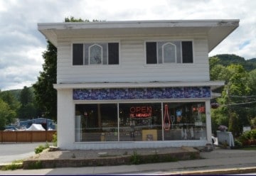 29 Canada St, Lake George, NY for sale - Primary Photo - Image 1 of 1