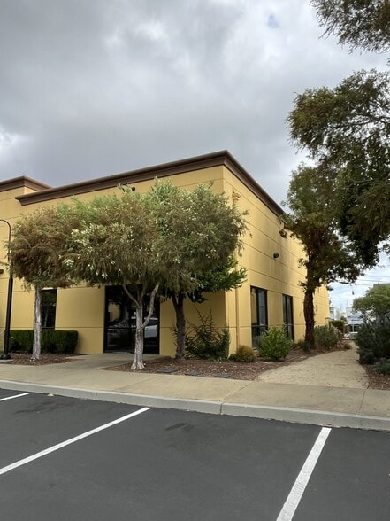 4320 Redwood Hwy, San Rafael, CA for sale - Building Photo - Image 2 of 24