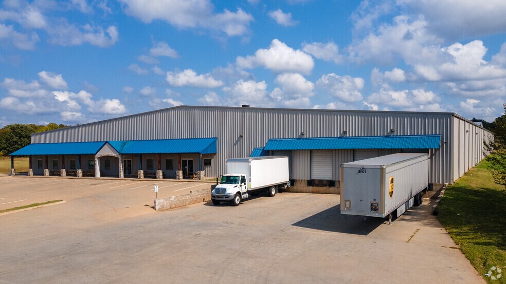 2000 E Seward Rd, Guthrie, OK for sale - Primary Photo - Image 1 of 1