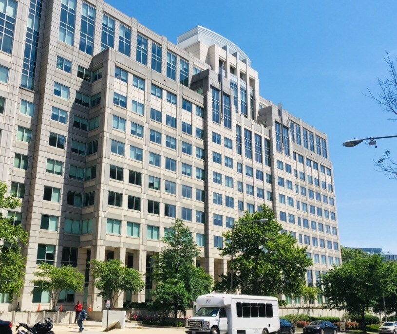 550 12th St SW, Washington, DC for lease Building Photo- Image 1 of 4