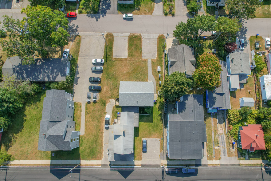 105 Union Ave, Old Orchard Beach, ME for sale - Building Photo - Image 2 of 12