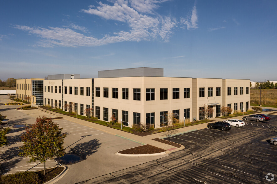 2815 Forbs Ave, Hoffman Estates, IL for lease - Building Photo - Image 1 of 5