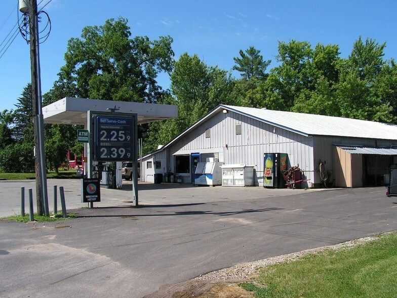 104 N Commercial St, Rockland, WI 54653