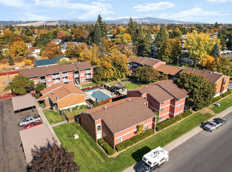 10211 E Main Ave, Spokane Valley, WA for sale - Building Photo - Image 2 of 13