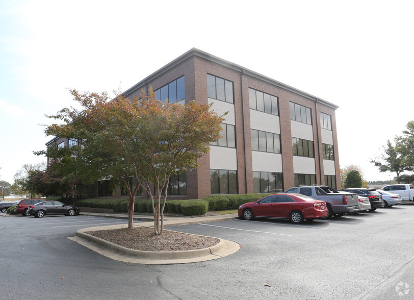 2501 Crestwood Rd, North Little Rock, AR for lease - Building Photo - Image 2 of 9