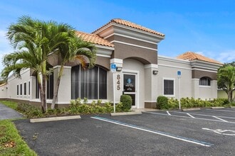 845 37th Pl, Vero Beach, FL for lease Interior Photo- Image 1 of 5