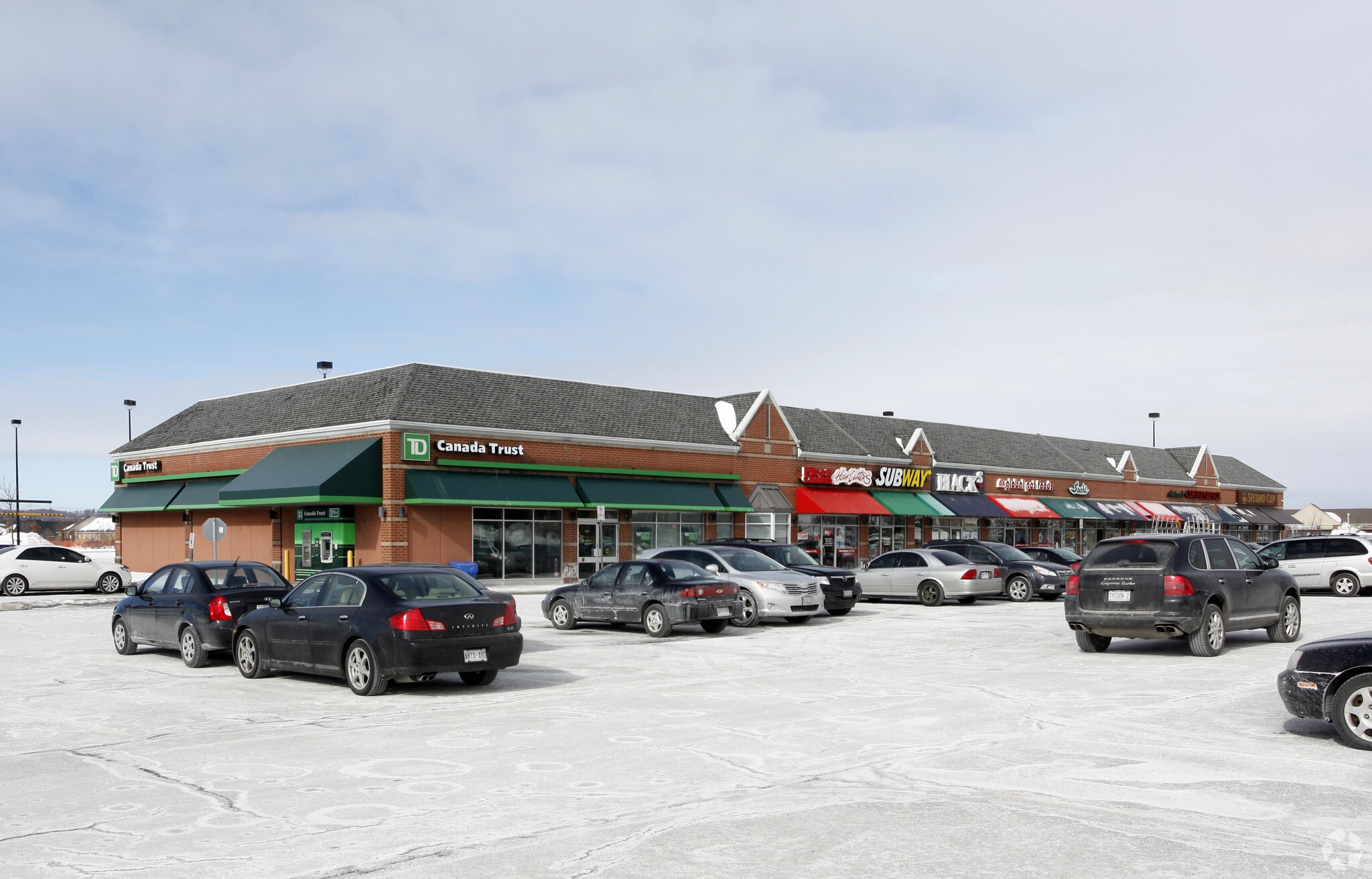 15440 Bayview Ave, Aurora, ON for sale Primary Photo- Image 1 of 1