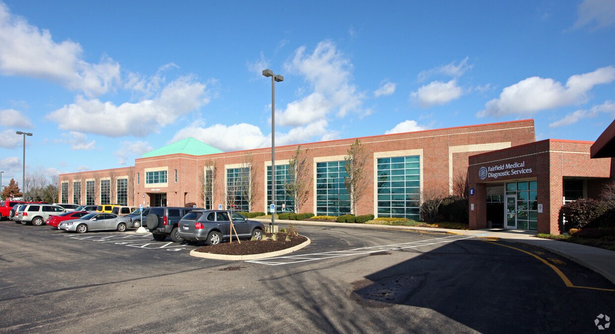 2405 Columbus St, Lancaster, OH for lease Building Photo- Image 1 of 5