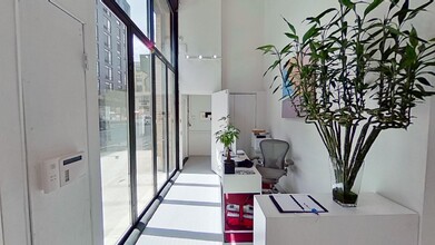 211 E 121st St, New York, NY for lease Building Photo- Image 1 of 17