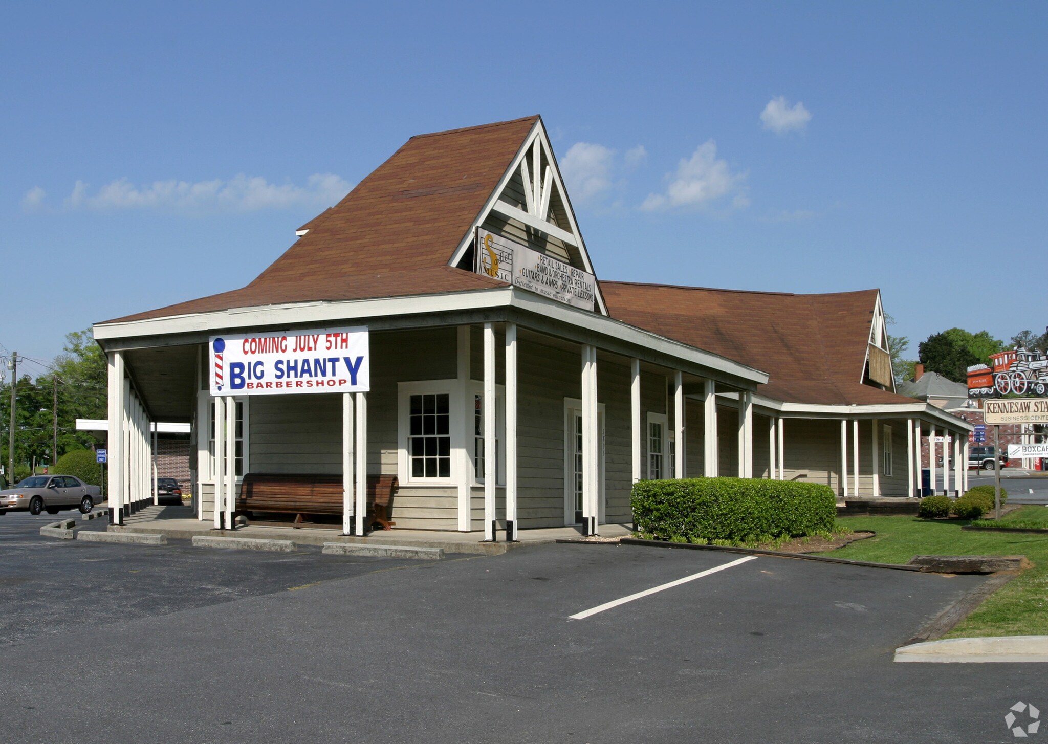 2893 N Main St, Kennesaw, GA for sale Primary Photo- Image 1 of 1