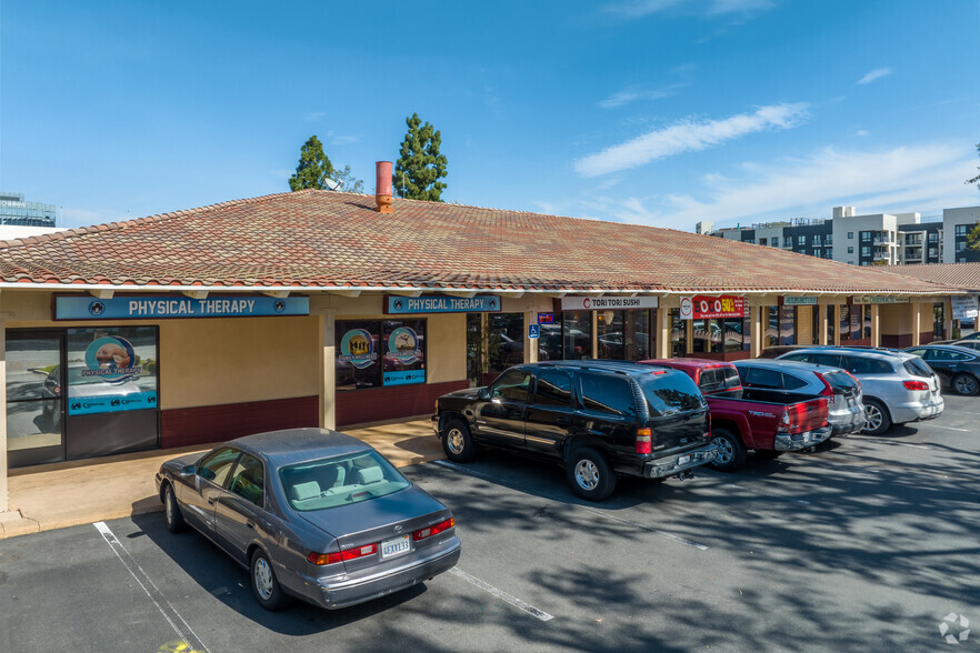 1111 W Town and Country Rd, Orange, CA for sale - Building Photo - Image 3 of 76