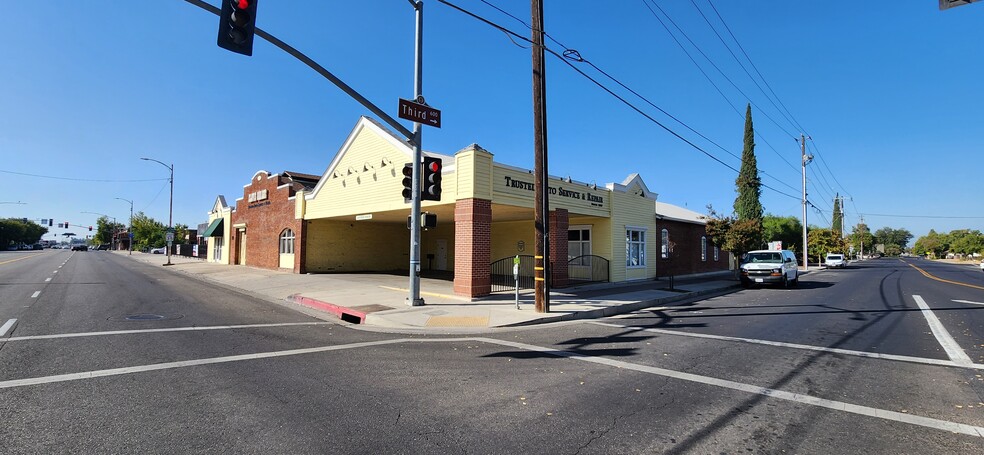 310 Clovis Ave, Clovis, CA for sale - Building Photo - Image 1 of 1