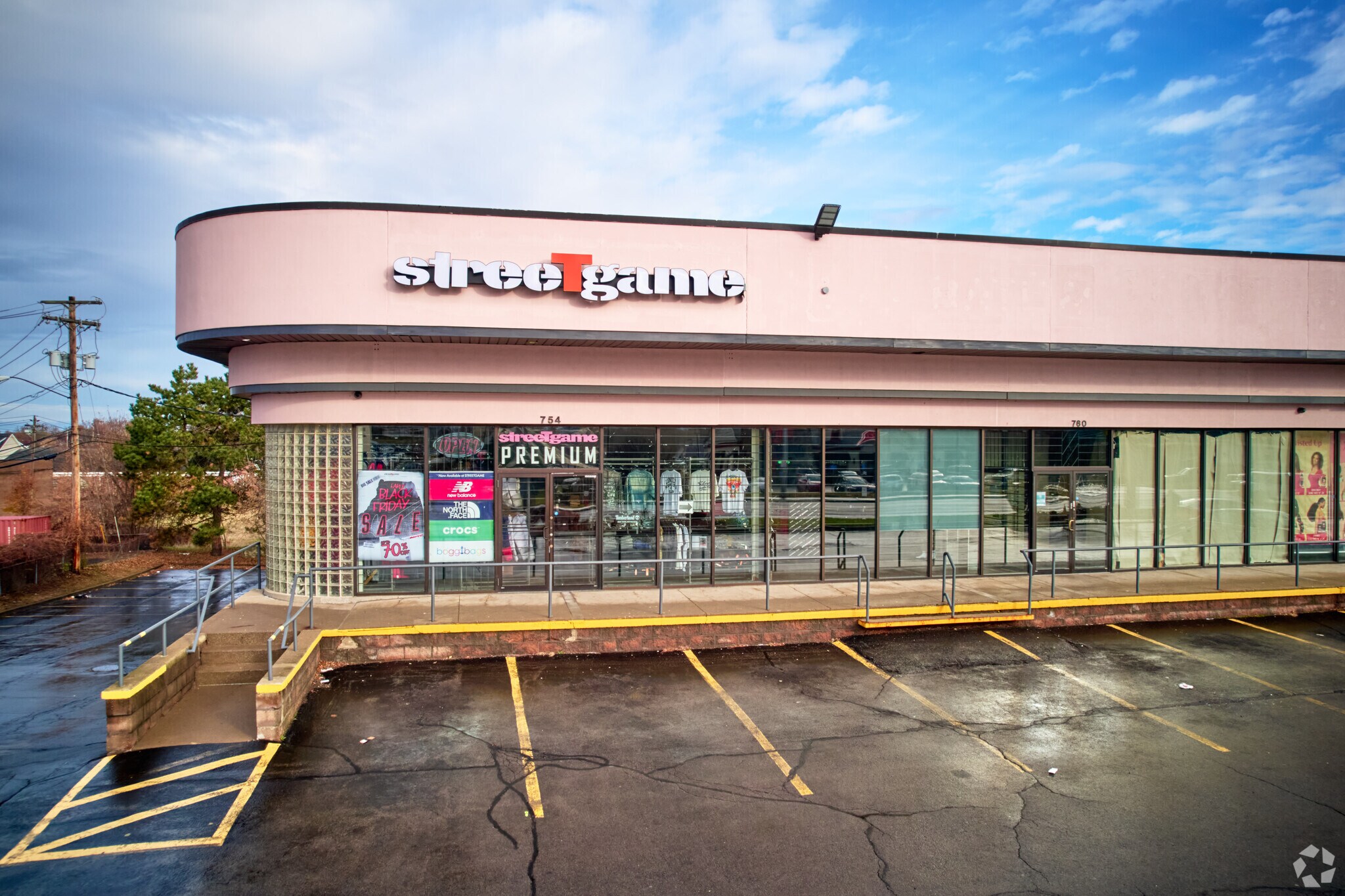 754-772 E Ridge Rd, Rochester, NY for sale Primary Photo- Image 1 of 1