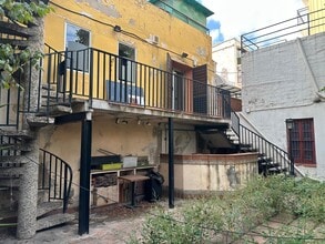 Retail in Santa Coloma de Gramenet, Barcelona for lease Interior Photo- Image 2 of 4