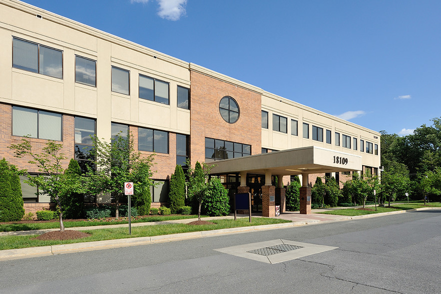 18101 Prince Phillip Dr, Olney, MD for lease - Building Photo - Image 3 of 9