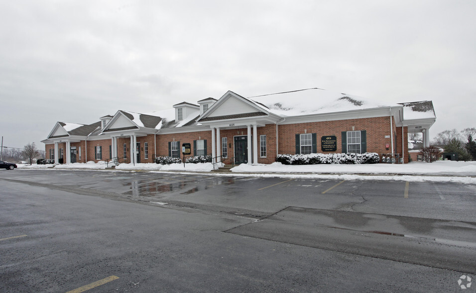 6125 Greenbay Rd, Kenosha, WI for lease - Building Photo - Image 1 of 105