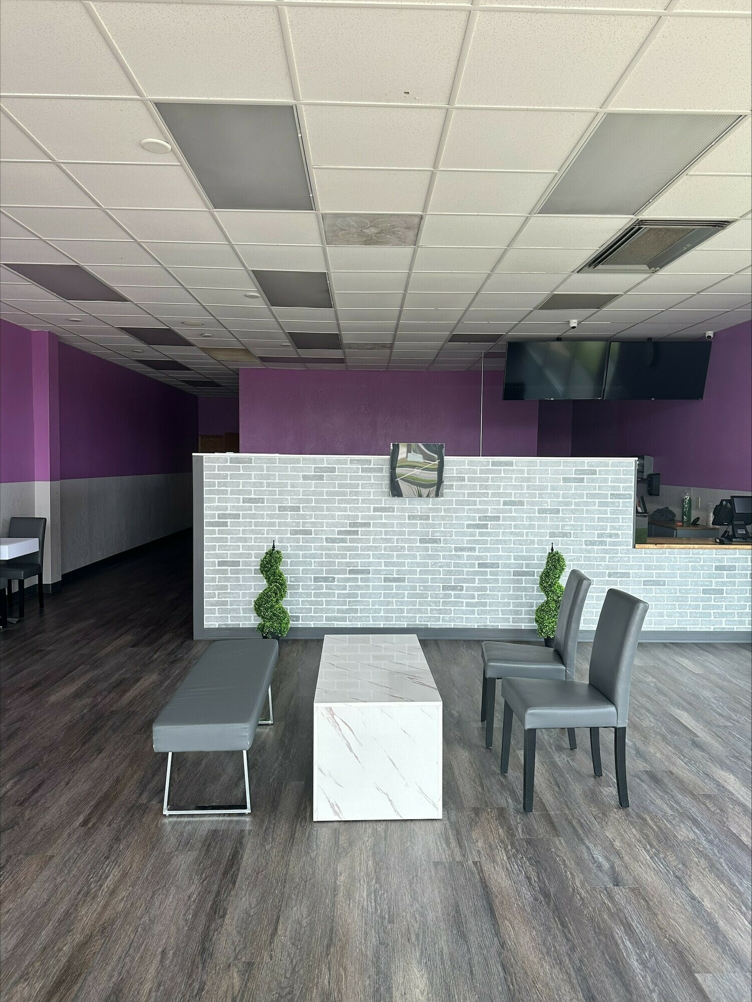2233 N Ridge Rd, Wichita, KS for lease Building Photo- Image 1 of 3