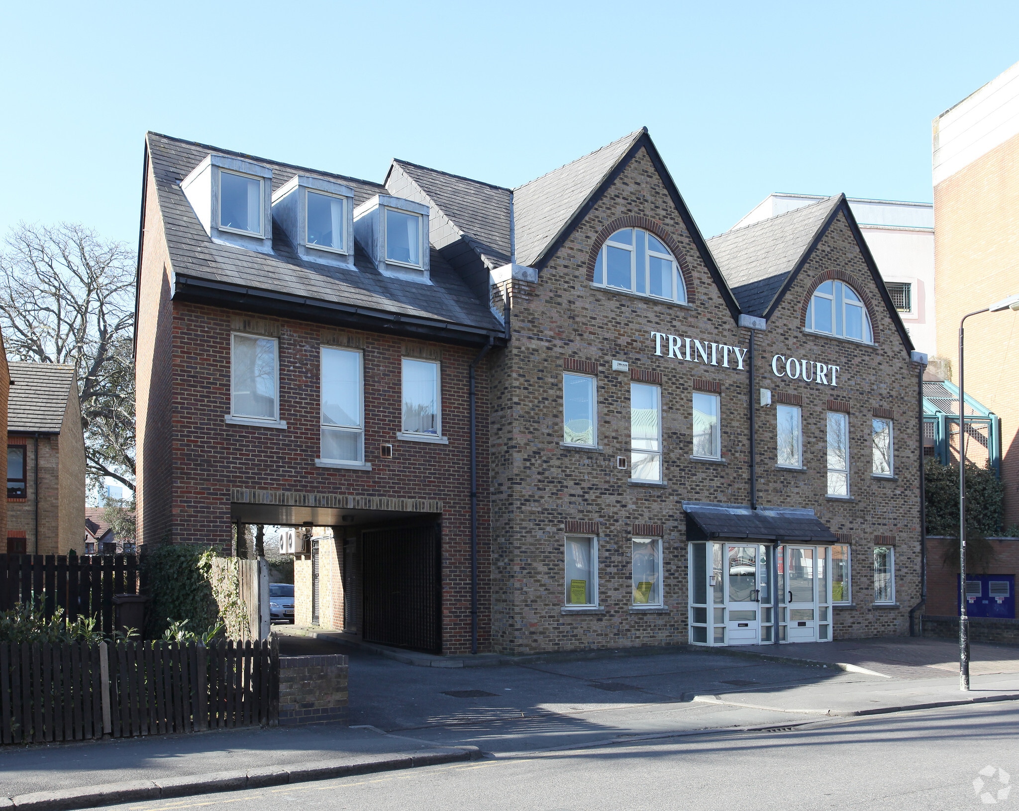 34 West St, Sutton for sale Primary Photo- Image 1 of 1