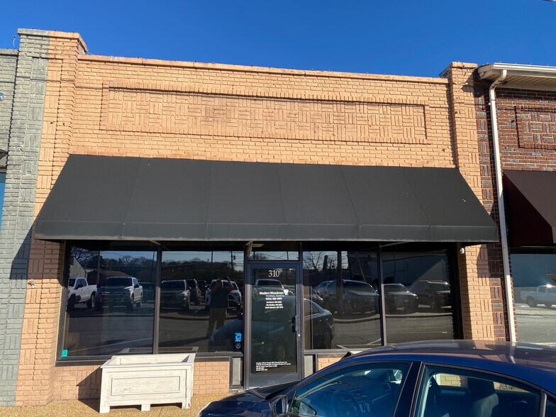 310 Troy St, Tupelo, MS 38804