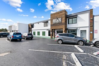 1231 NE 8th Ave, Fort Lauderdale, FL for lease Building Photo- Image 1 of 14