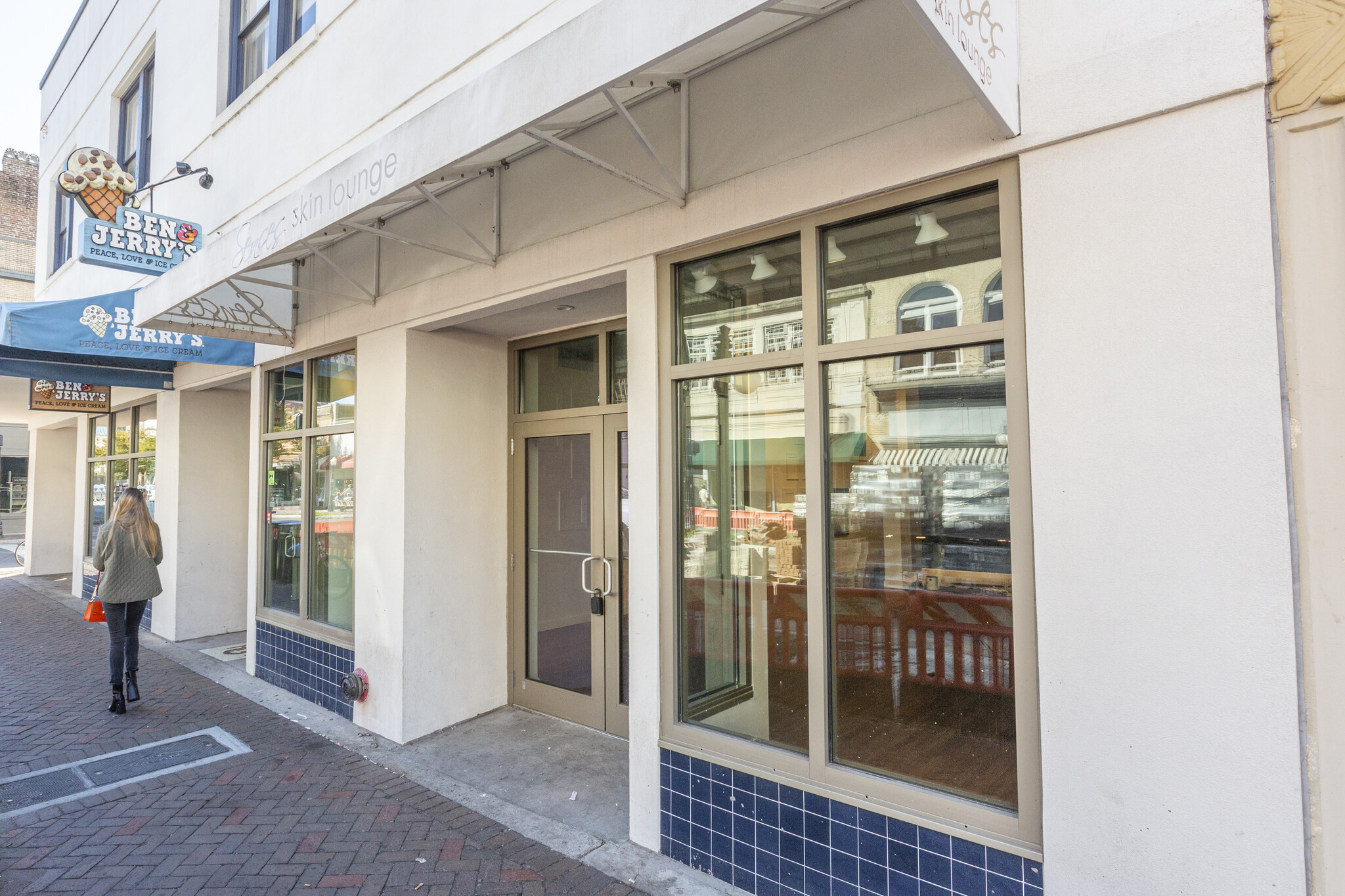 25 E Broughton St, Savannah, GA for sale Building Photo- Image 1 of 1