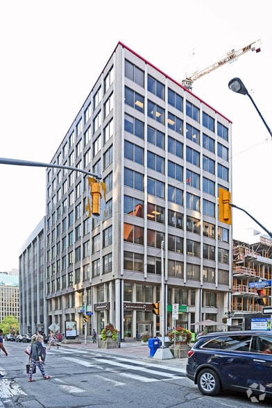 96-100 Sparks St, Ottawa, ON for sale - Primary Photo - Image 1 of 1