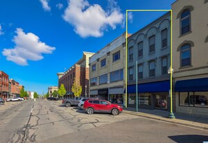 8 E Front St, Monroe MI - Retail Space