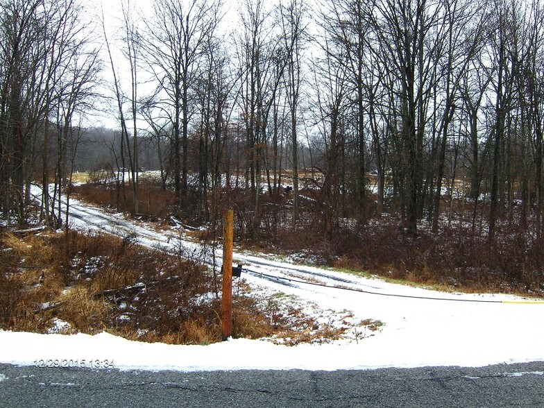 861 S Jackson Ave, New Windsor Township, NY for sale - Primary Photo - Image 1 of 1