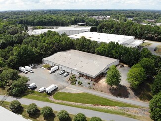 More details for 2007 Gateway Blvd, Charlotte, NC - Industrial for Lease