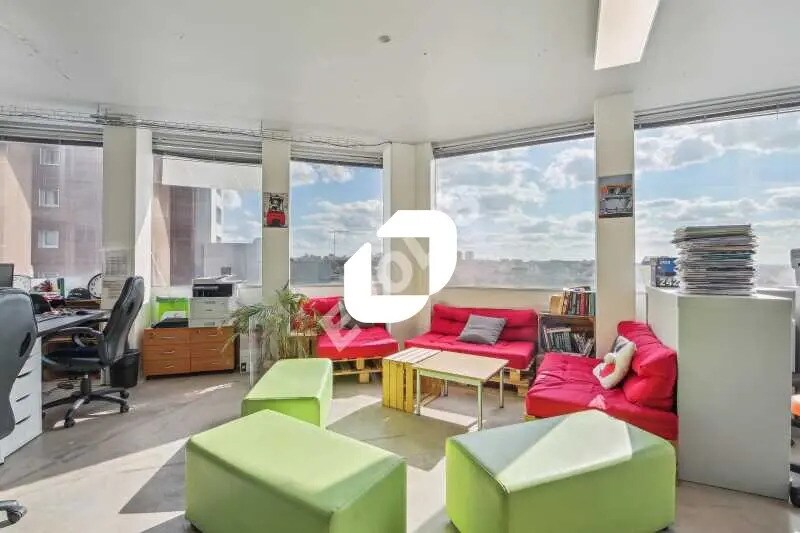 Office in Pantin for sale Interior Photo- Image 1 of 15