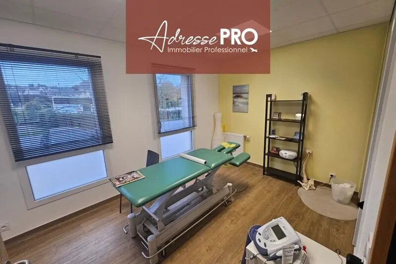 Retail in SAINT THEGONNEC for sale Interior Photo- Image 1 of 5