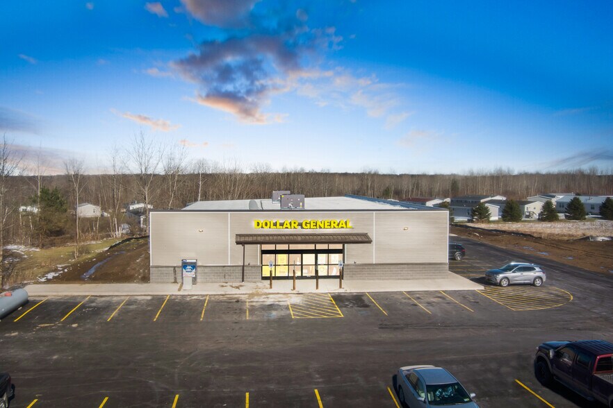 6406 Route 104a, Red Creek, NY for sale - Primary Photo - Image 1 of 1