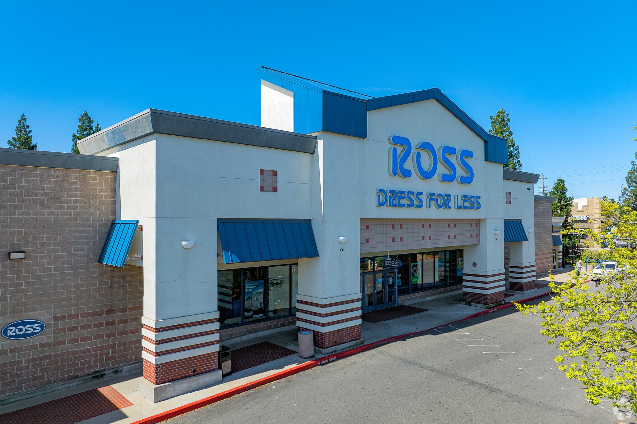 7342-7350 Greenback Ln, Citrus Heights, CA for lease Primary Photo- Image 1 of 33