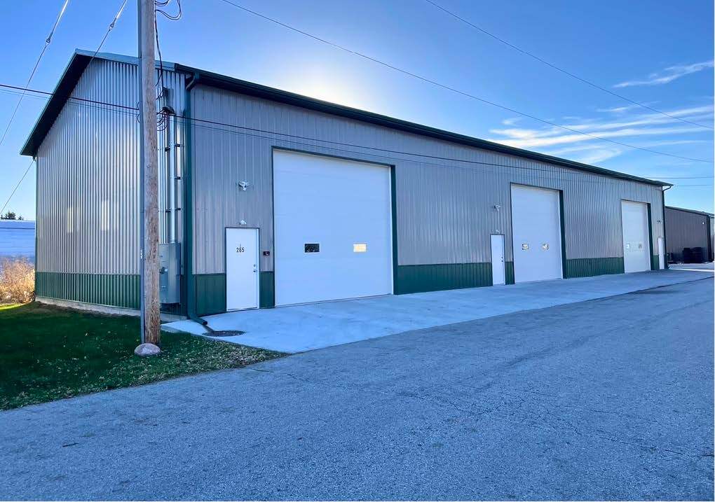 265 NW Garfield Ave, Elkhart, IA for sale Building Photo- Image 1 of 1