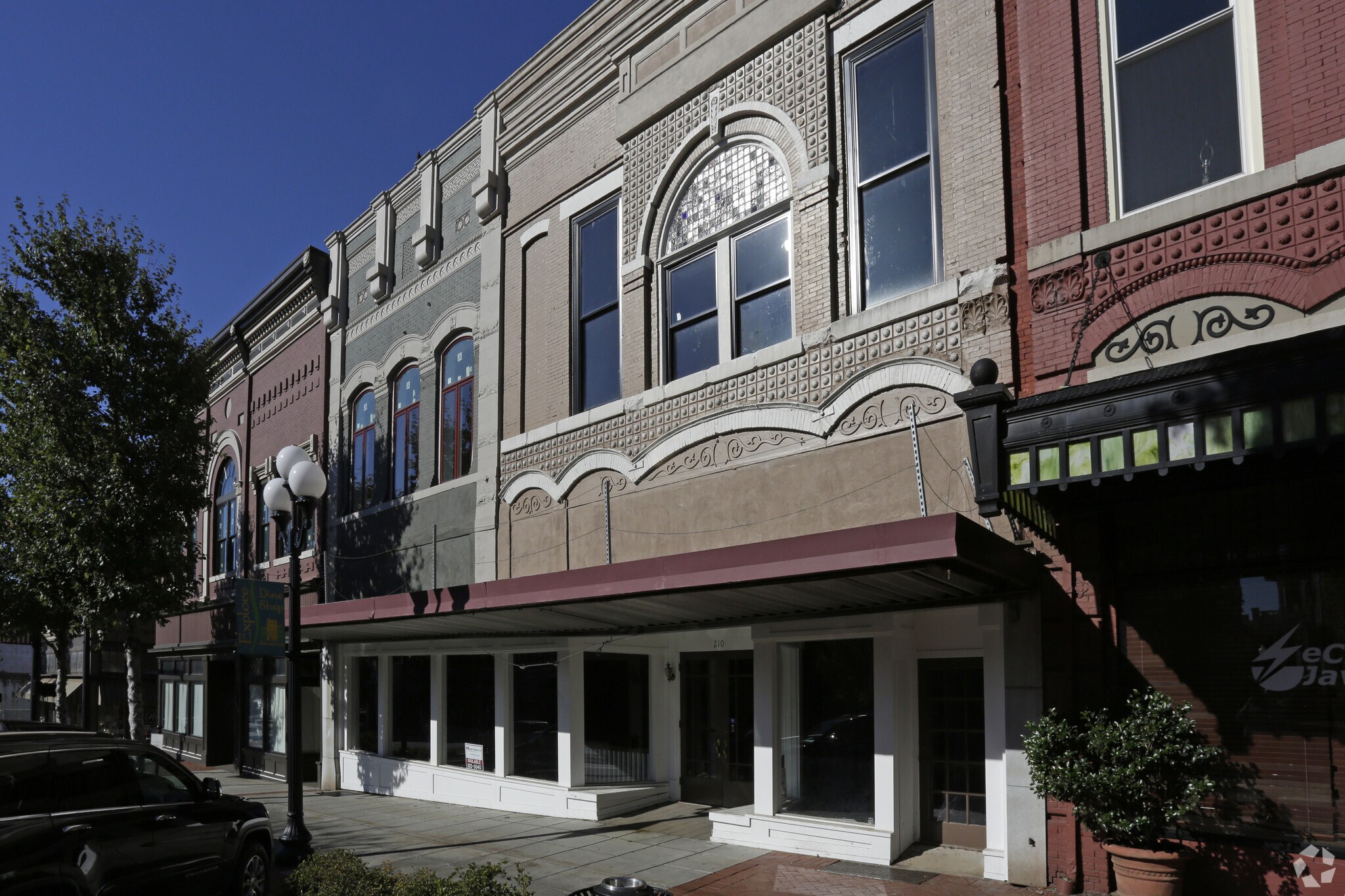 210 S Main St, Anderson, SC for sale Primary Photo- Image 1 of 1