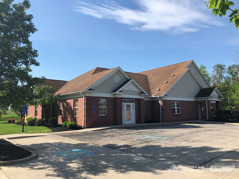 9769 Valley View Rd Macedonia Oh 44056 Loopnet Com