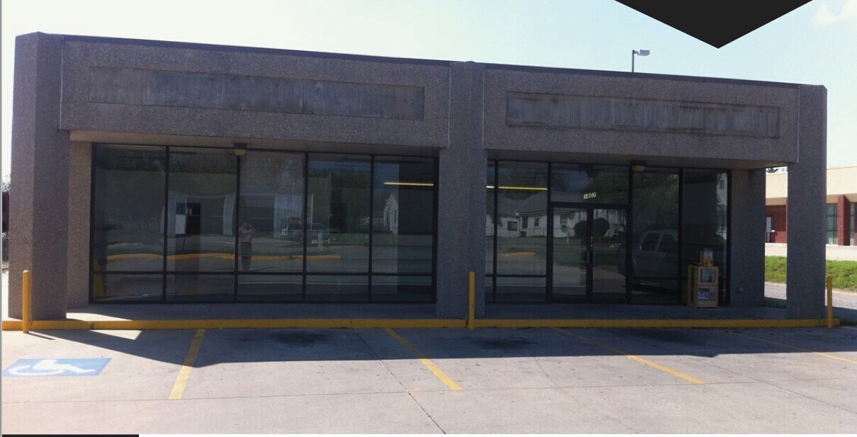 1807 SW 11th St, Lawton, OK 73501 Retail for Sale