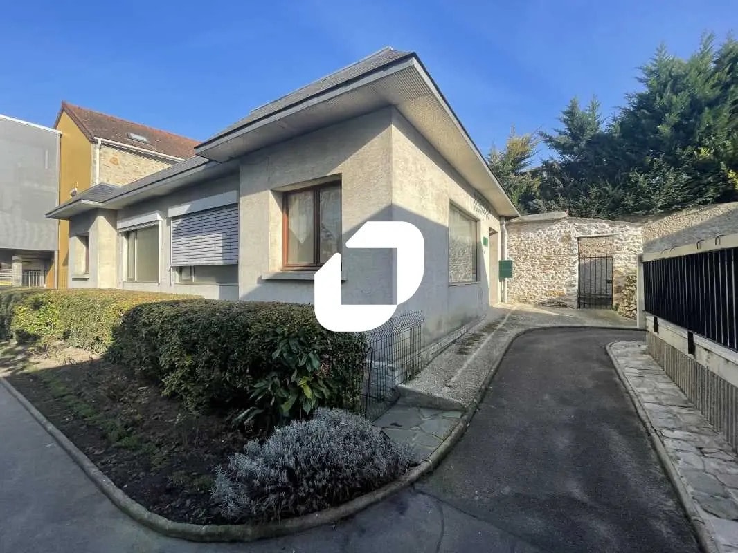 9 Bis Avenue Du Général De Gaulle, Palaiseau for lease Building Photo- Image 1 of 21