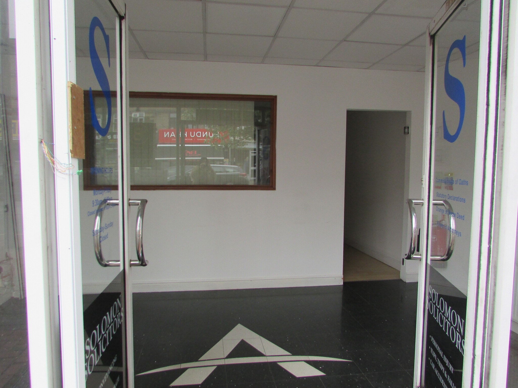 80 Dunstable Rd, Luton for lease Interior Photo- Image 1 of 16