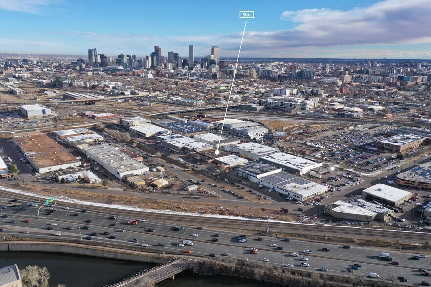 380-400 Quivas St, Denver, CO for lease - Building Photo - Image 1 of 5