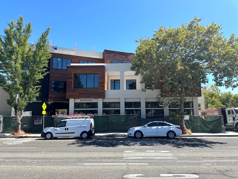 4115 El Camino Real, Palo Alto, CA for lease - Building Photo - Image 2 of 9