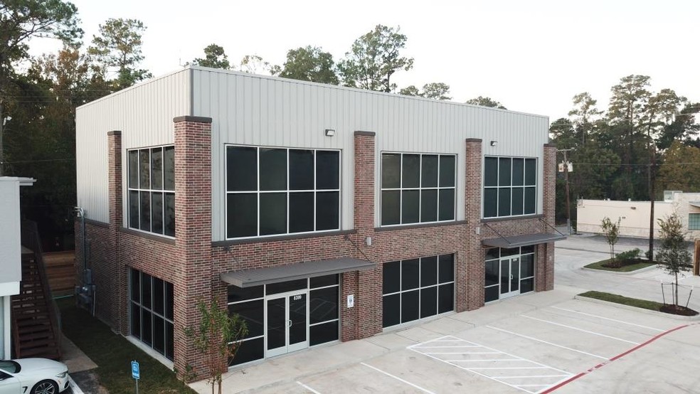 8399 Westview Dr, Houston, TX for lease - Building Photo - Image 1 of 9