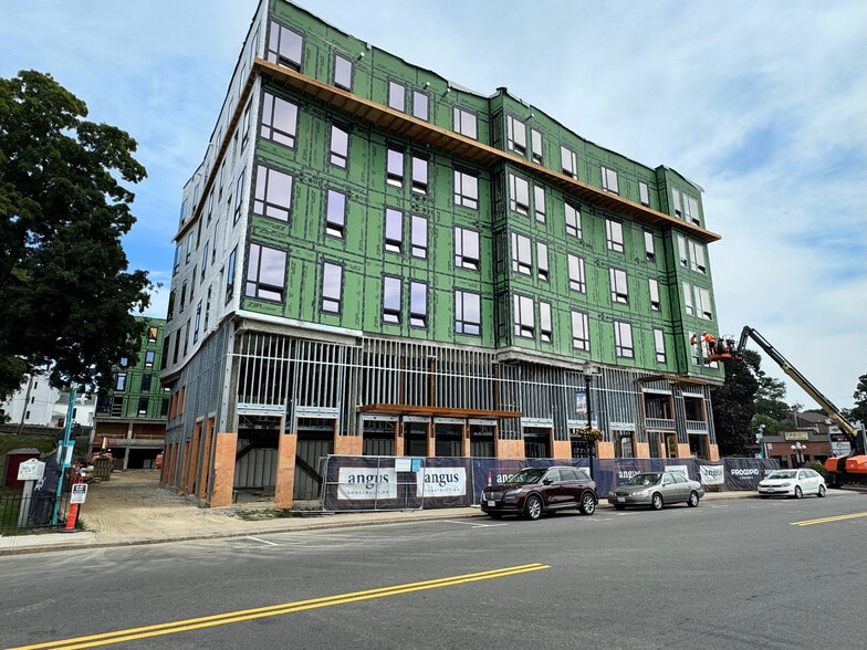 57 Main St, Marlborough, MA for lease - Building Photo - Image 3 of 4