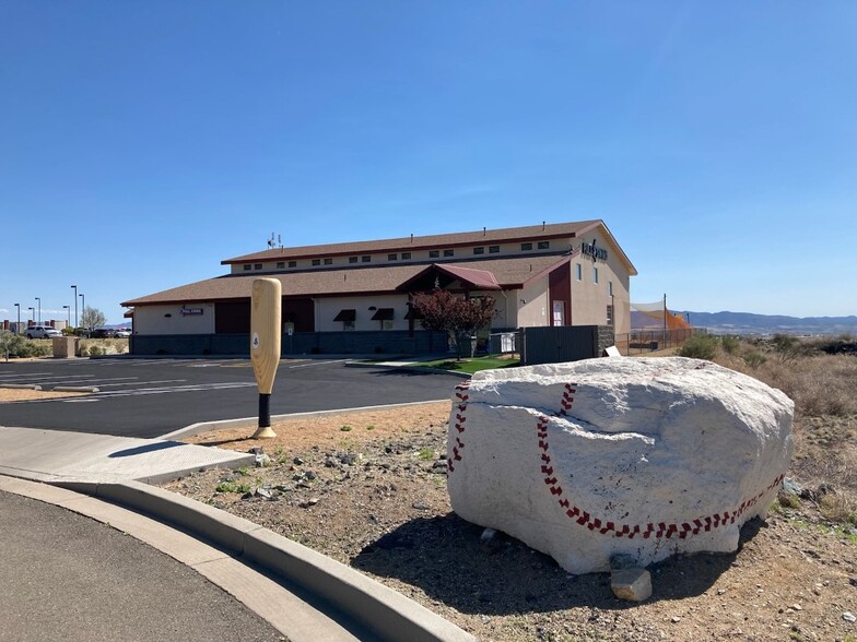 2555 N Crownpointe Dr, Prescott Valley, AZ for sale - Building Photo - Image 3 of 26