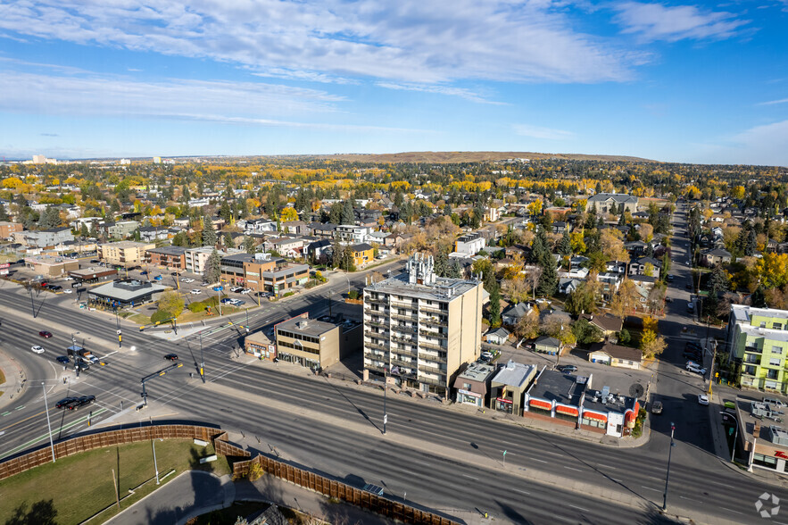 1026 16th Ave NW, Calgary, AB for lease - Aerial - Image 2 of 10